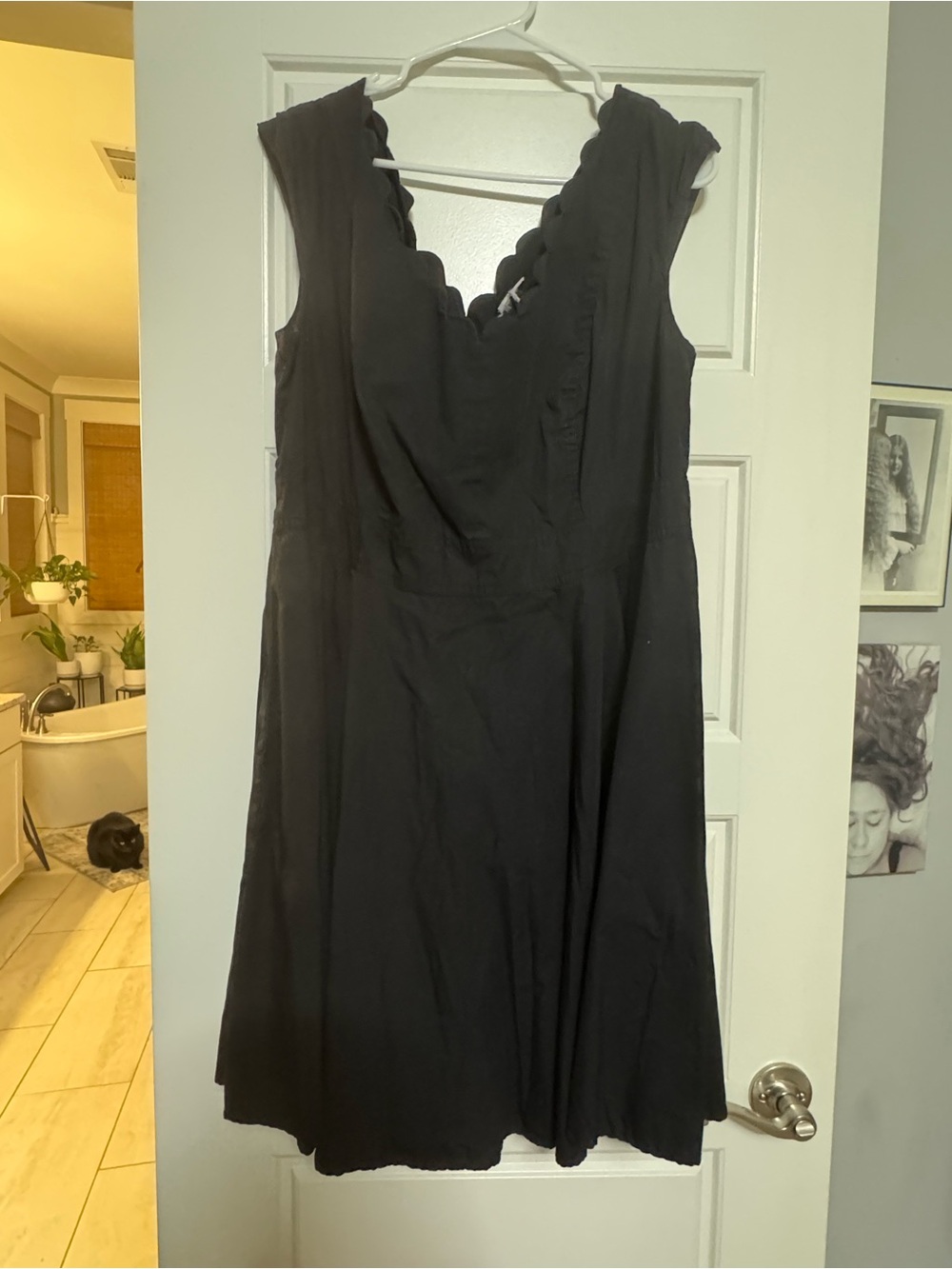 eshakti Black Scalloped V-Neck Midi Dress